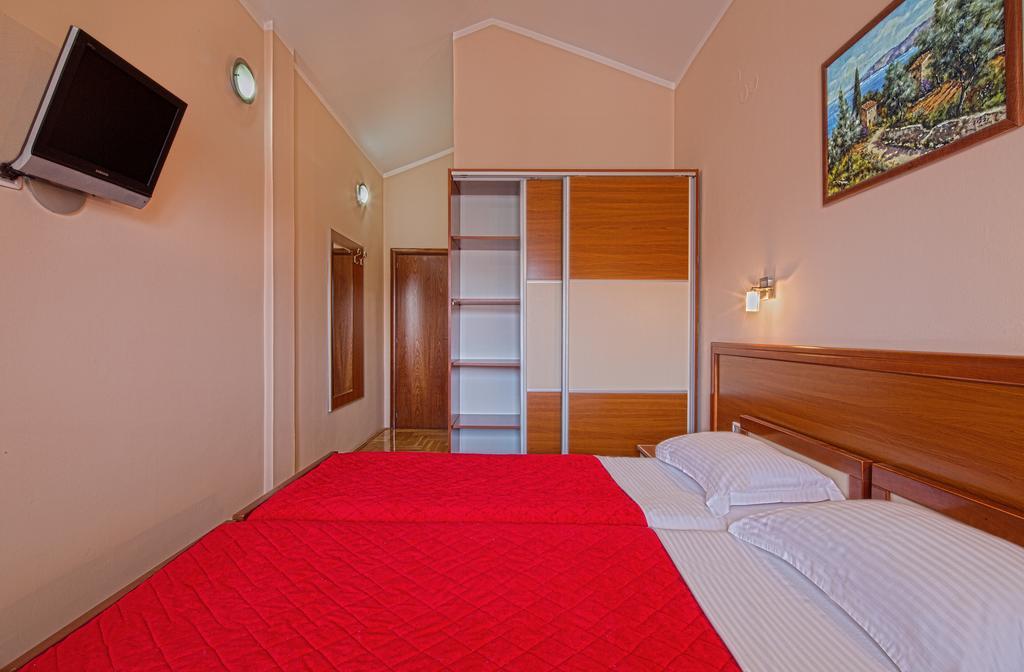 Guest House Harmonia 부드바 외부 사진