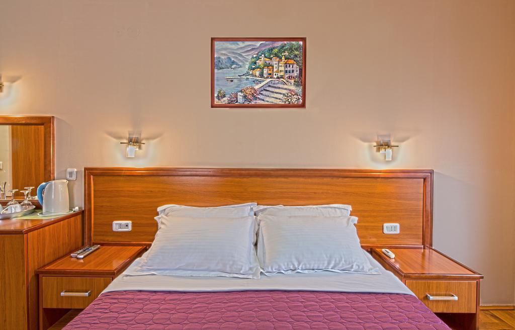 Guest House Harmonia 부드바 외부 사진
